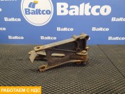 Кронштейн усилителя переднего бампера левый