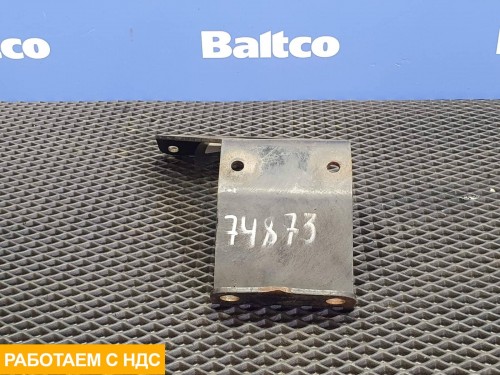 Кронштейн шумоизоляции правый